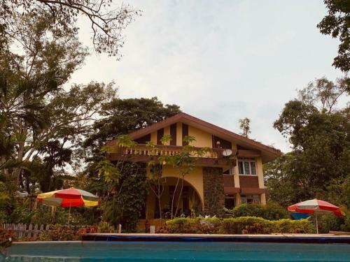 Villa 3bhk In Woods With Private Swimming Pool