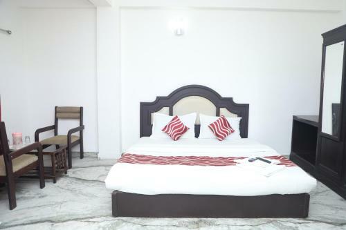 Hotel Greeshmam Holiday Inn