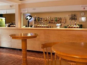 Elme Hall Hotel