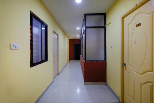 Fabhotel Green Tree Residency