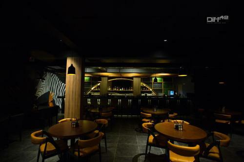 Spm Hotel Medavakkam