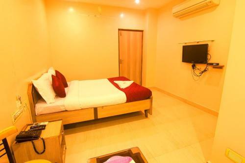 Hostal J.j.s Park Inn Guest House