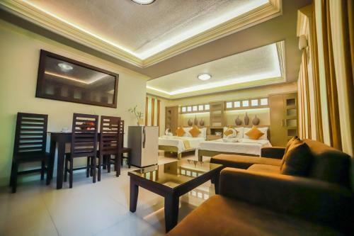 Villa Esmeralda Bryan's Resort Hotel And Restaurant