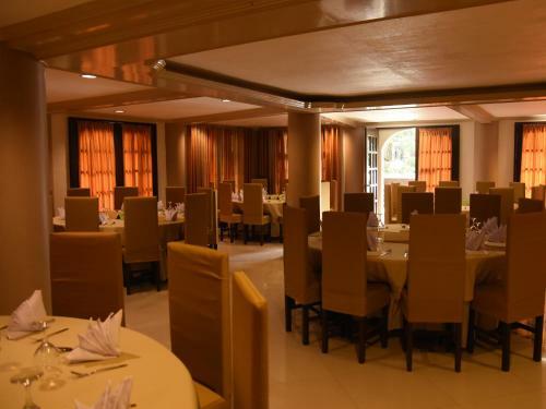 Villa Esmeralda Bryan's Resort Hotel And Restaurant