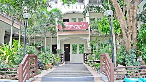 Villa Esmeralda Bryan's Resort Hotel And Restaurant