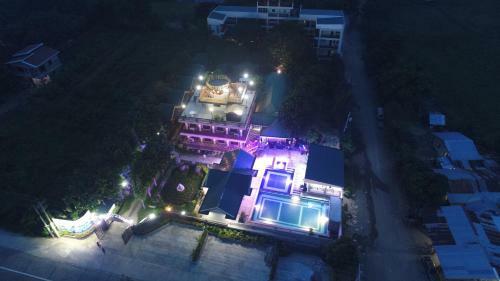 Villa Esmeralda Bryan's Resort Hotel And Restaurant