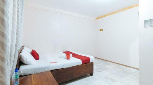 Hotel Reddoorz Hostel @megans Paradisio Beach Resort