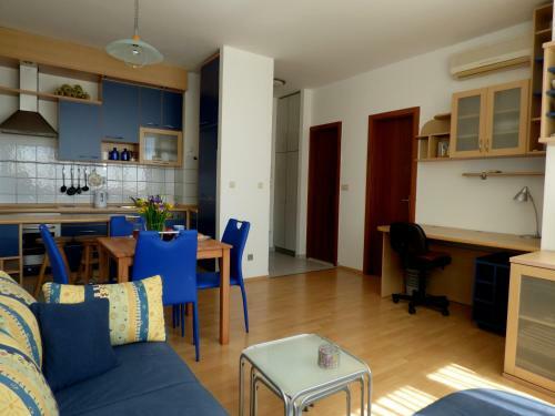 Apartment X