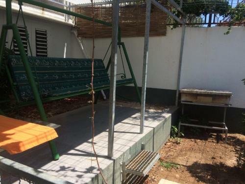 Apartments Lovri? - 30 Meters To The Beach