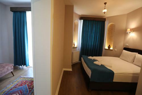 Grand Uchisar Hotel