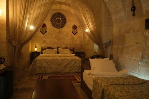 Hotel Artium Cave By Egeos