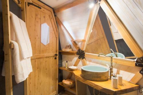 Hotel Kabak Dome Suites