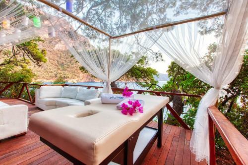 Hotel La Boheme Kabak