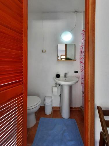 Posada Ada-art Guesthouse Design Rooms Next To Beach