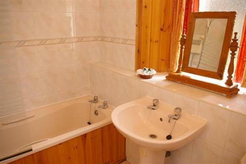 Laundry Cottage