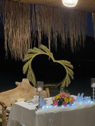 Hotel Green Pine Bungalows & Beach Luxury Concept
