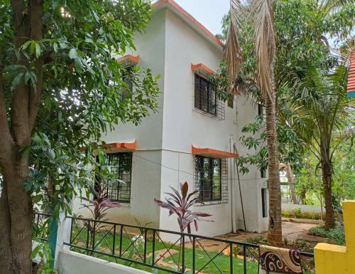 Rohini Holiday Villa