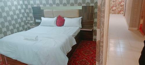 Oyo 85584 Hotel Amantran View
