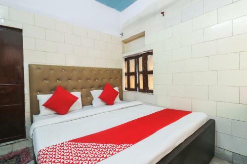 Oyo 65600 Hotel Namaste Taj - Tajview Cafe