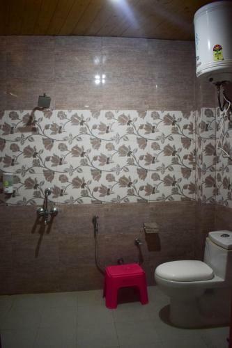 Robinhood Travel Hostel