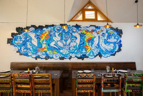 Robinhood Travel Hostel