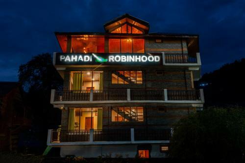 Robinhood Travel Hostel