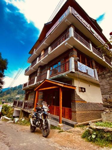 Robinhood Travel Hostel