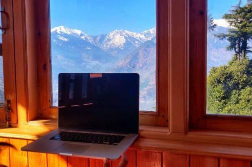Rustling Pines Cottage Manali