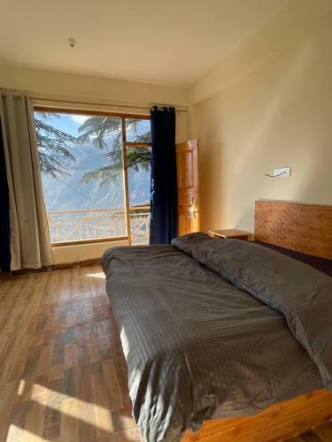 Tag's Stays & Hostel