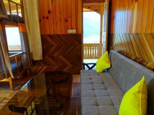 Fl�stern Hostel And Caf�