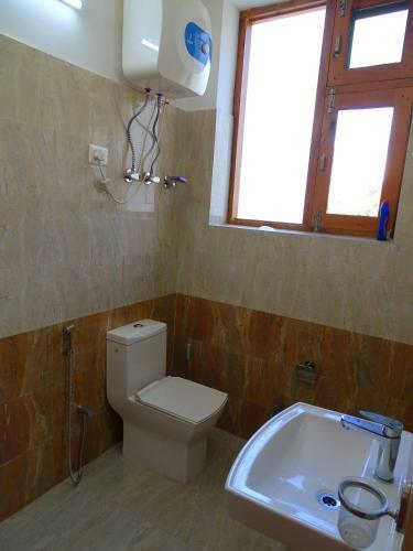 Fl�stern Hostel And Caf�