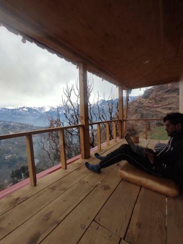 Before Sunrise Cabin