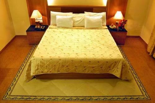 Hostal Sun Shine Guest House