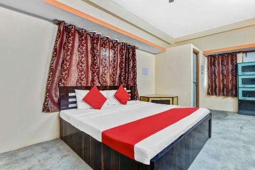 Hotel Oyo Flagship 84034 Friendship V R Inn