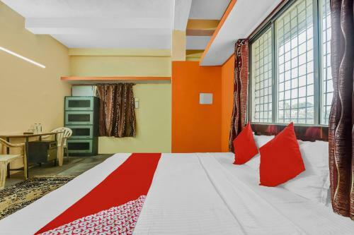 Hotel Oyo Flagship 84034 Friendship V R Inn