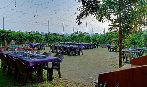 Treebo Trend Hotel Wildernest