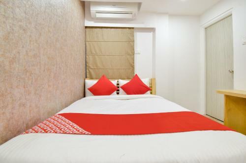 Oyo 65901 Hotel Niraj Inn
