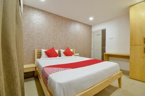 Oyo 65901 Hotel Niraj Inn