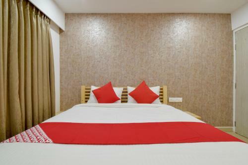 Oyo 65901 Hotel Niraj Inn