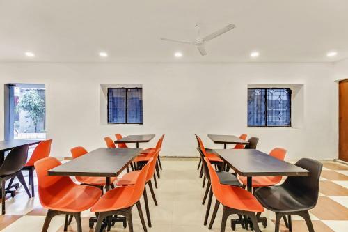 Hotel Oyo Flagship 42703 Orient Classic