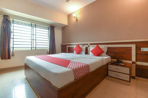 Oyo 9248 Hotel Shrinidhi
