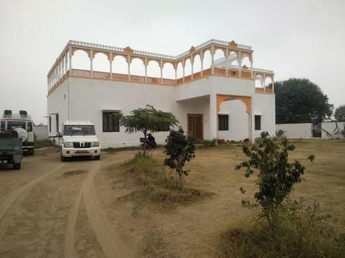 Pratap Singh Place