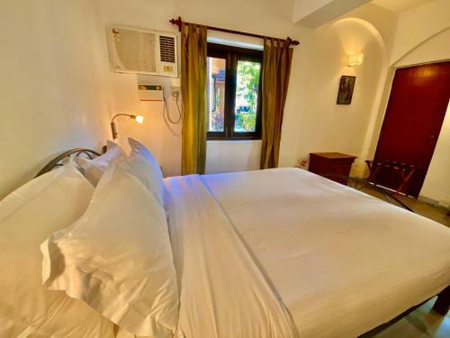 Villa Casa Saipem By Hireavilla, Saipem - North Goa