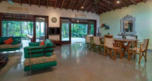 Villa Casa Saipem By Hireavilla, Saipem - North Goa
