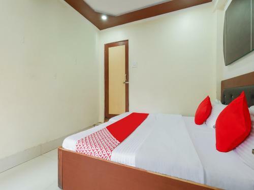 Hotel Oyo Flagship 82894 Sunrise Plaza