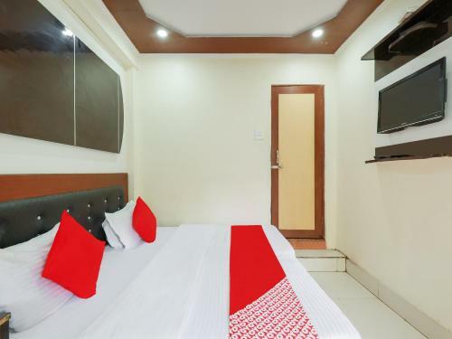 Hotel Oyo Flagship 82894 Sunrise Plaza