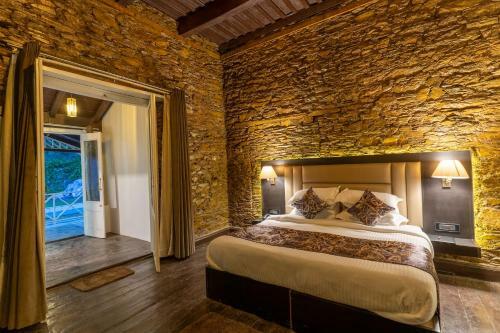 Hotel The Mirchoni Resorts Nainital
