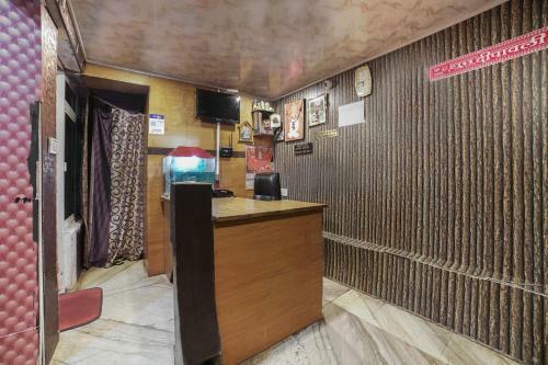 Hotel Oyo Flagship 16561 Surya Holiday Home