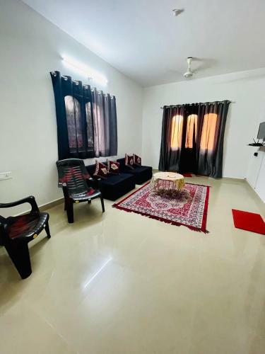 Poolside 1 Bhk Service Apartment