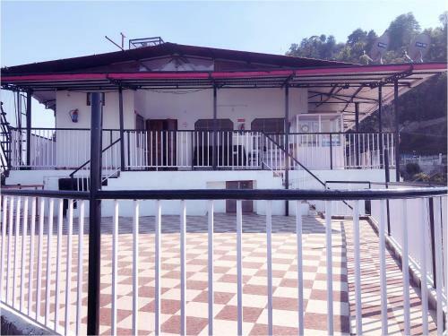 Bed & Breakfast Pushp Home Stay